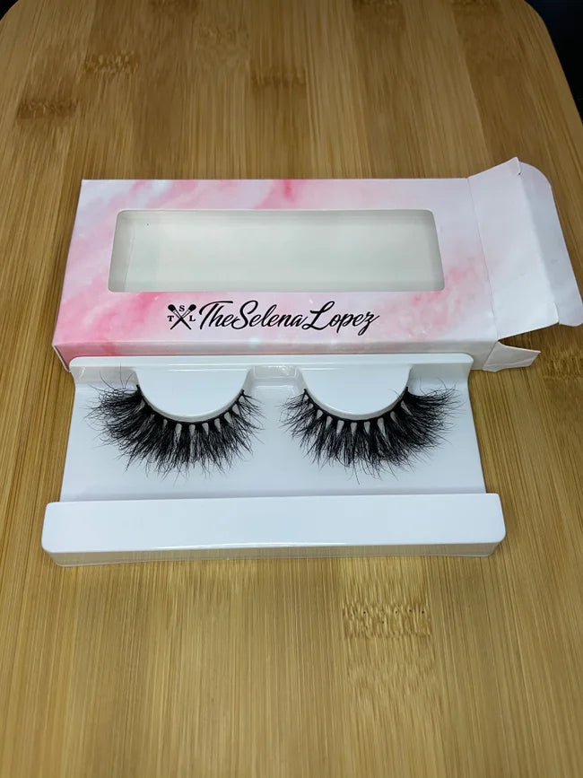 FLIRTY Premium Luxe Lashes